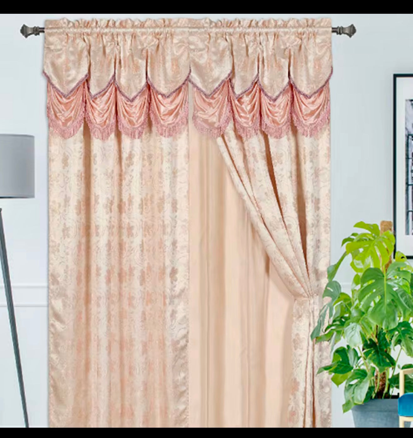 Curtains panel