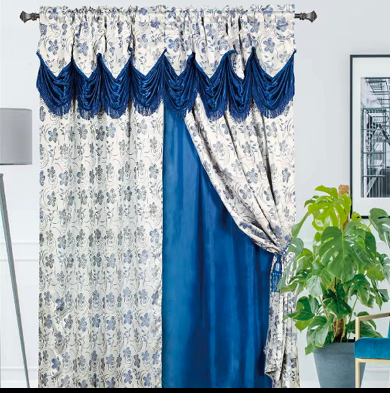 Curtains panel